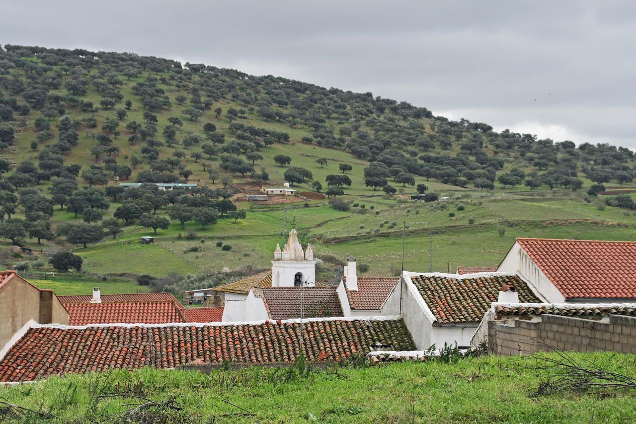 Hotel Rural Las Monteras Villanueva del Rey  Esterno foto